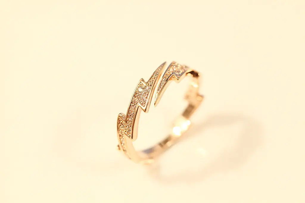 Women's Elegant Alloy Ring